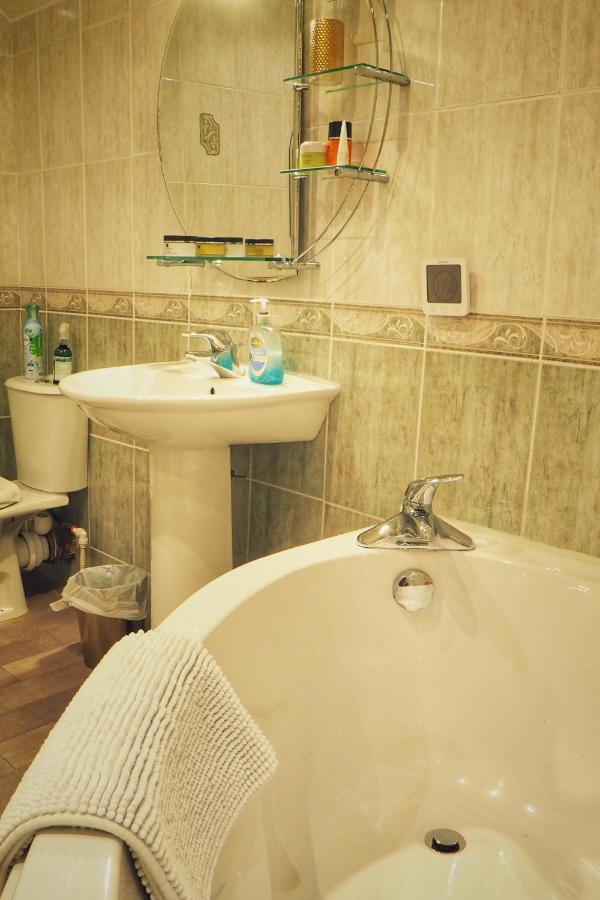 Alma Cliffe Guest House Барнолдсвик Экстерьер фото